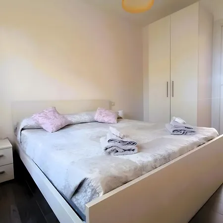 Family Ground Floor Casa vacanze *